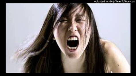 PETITE ASIAN LOUD MOANING .